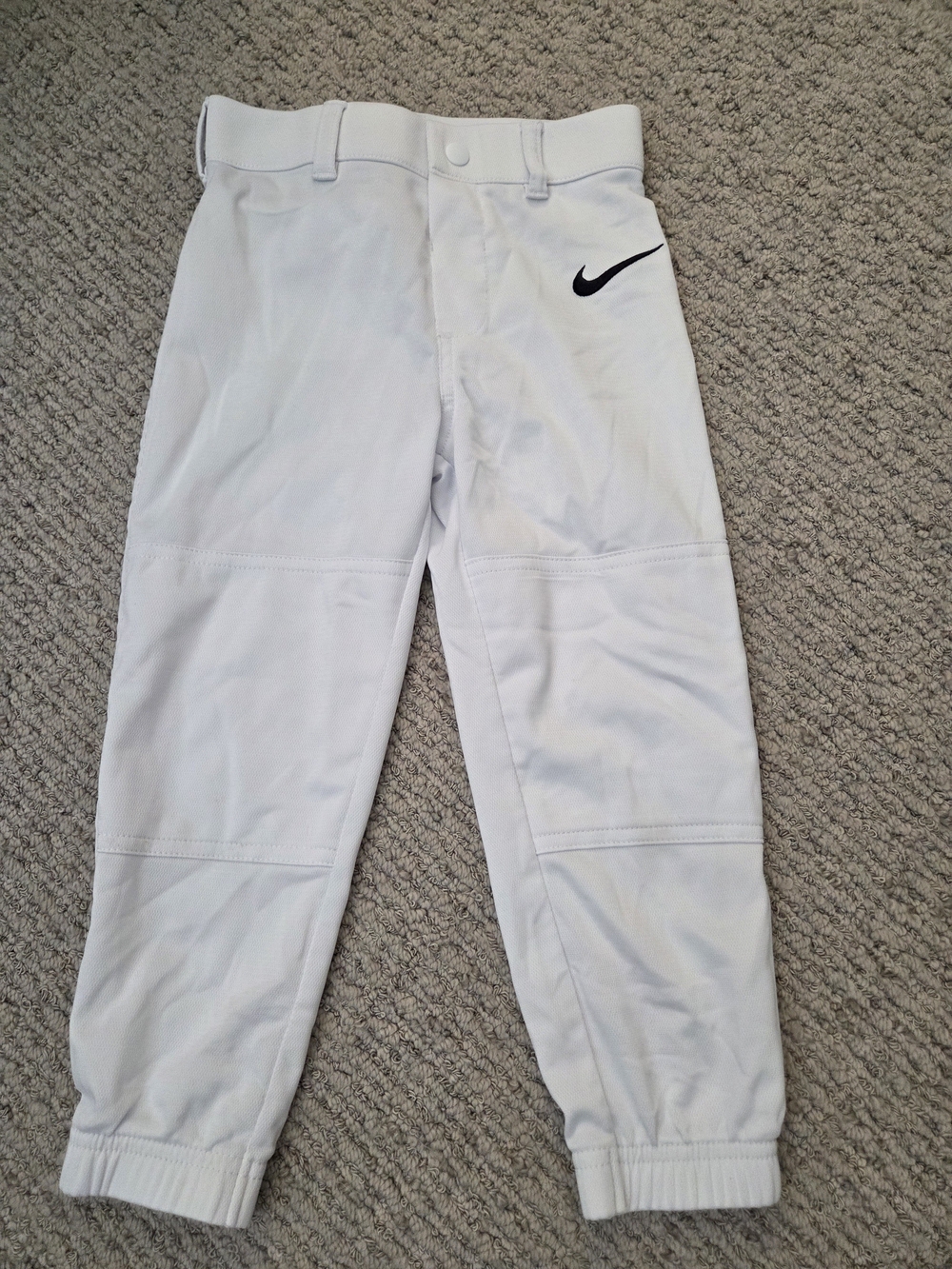 Nike White Youth Baseball Joggers with Black Swoosh Size 6